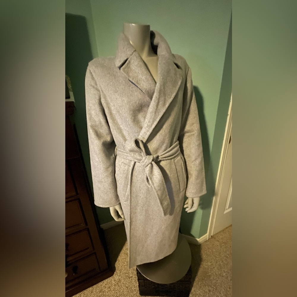 Abercrombie Wool Blend Elegant Gray Wrap Coat- MINT- Ladies Small